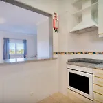 Apartment Sunny 1bdr Flat With Pool In Vau By Lovelystay *