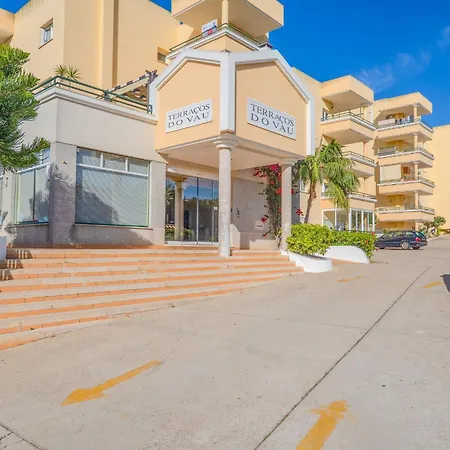 Apartamento Sunny 1bdr Flat With Pool In Vau By Lovelystay *