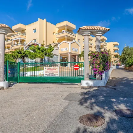 Sunny 1bdr Flat With Pool In Vau By Lovelystay Appartement